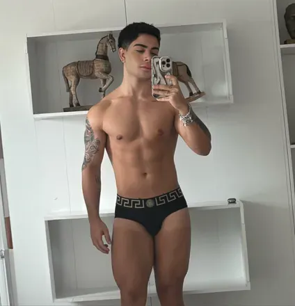 OnlyFans account  pedrcrochaa previous_avatars_1 3
