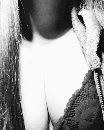 OnlyFans cuenta milisweetdemond header 2