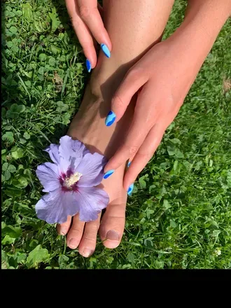 OnlyFans cuenta exotichandandfeet header 2