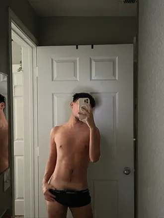 OnlyFans cuenta latinpolo header 2