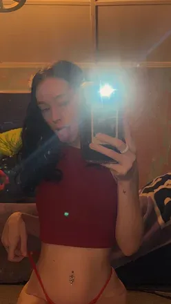 OnlyFans cuenta juicylyssa23 header 2