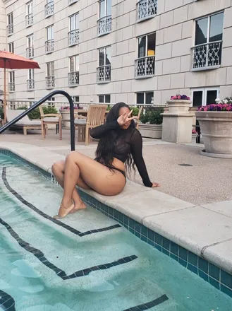 OnlyFans cuenta jess2damnpretty header 2