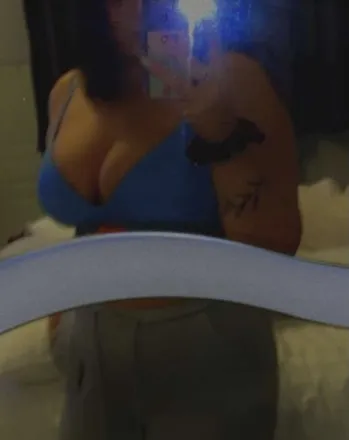 OnlyFans cuenta holly.m header 2
