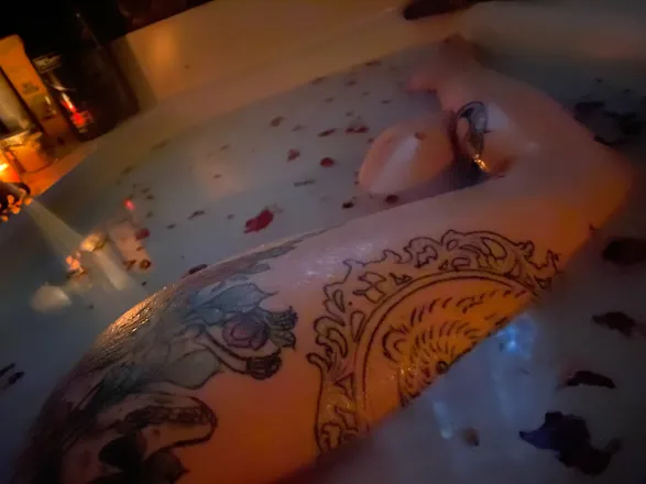 OnlyFans cuenta lilith666bathory header 2