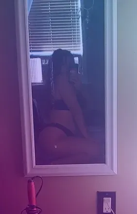 OnlyFans cuenta michelespook_xo avatar 1