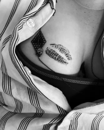OnlyFans cuenta u104671141 header 2