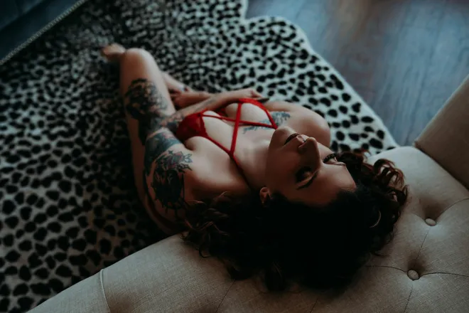 OnlyFans cuenta lalexxi7 header 2