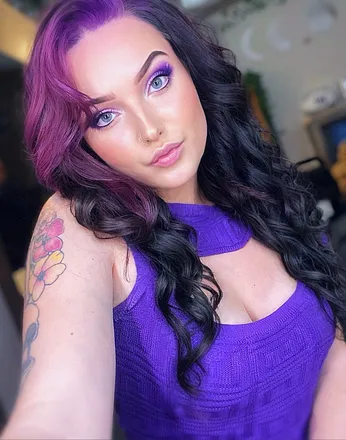 OnlyFans cuenta bigbootybrittanyy previous_avatars_1 3