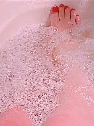 OnlyFans cuenta barefootdaddygirl header 2