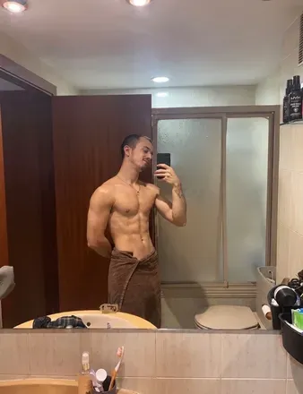 OnlyFans account  mariokijr avatar 1