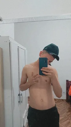 OnlyFans cuenta antonio_kaarlos header 2