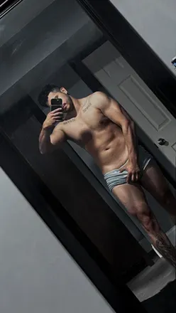 OnlyFans cuenta johnnybonehammers avatar 1