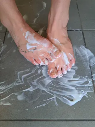 OnlyFans cuenta playwithmyfeettoday avatar 1