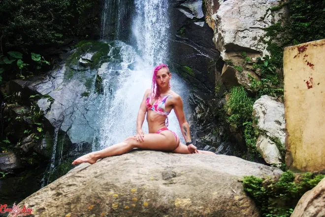 OnlyFans cuenta ahava-lo header 2