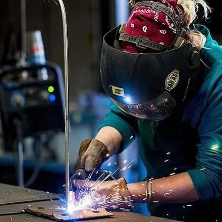 OnlyFans cuenta ironmaidenwelding avatar 1