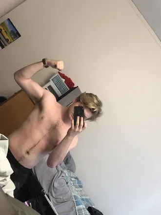 OnlyFans account  bigdeeman avatar 1
