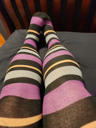OnlyFans cuenta aunt-banana header 2