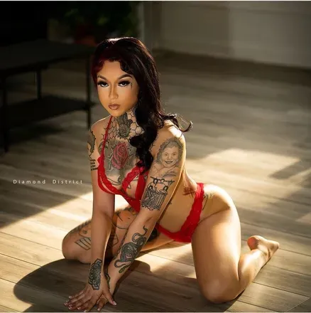 OnlyFans account  lainky_ avatar 1