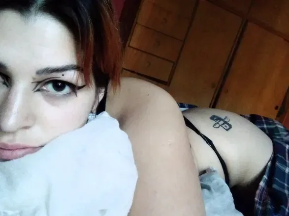 OnlyFans cuenta brillitos666 header 2