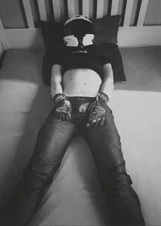 OnlyFans account  pixelschatten header 2