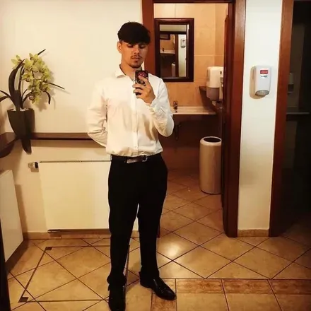OnlyFans account  mazzowski avatar 1