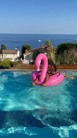 OnlyFans cuenta therealdebolina header 2