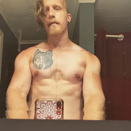 OnlyFans account  chris.wolfe avatar 1