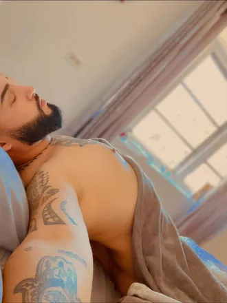OnlyFans cuenta isanuel header 2