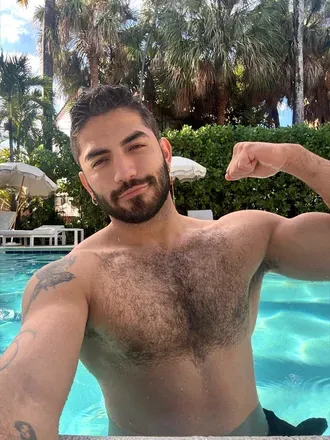 OnlyFans cuenta uncutloc avatar 1