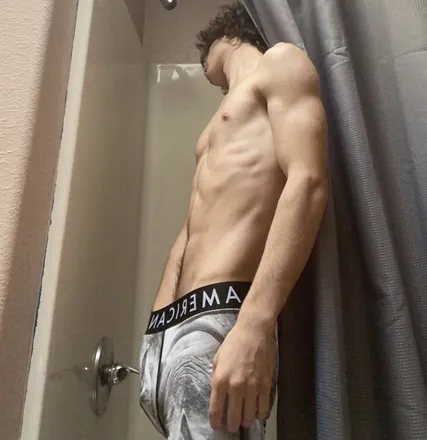 OnlyFans account  facelesslocal header 2