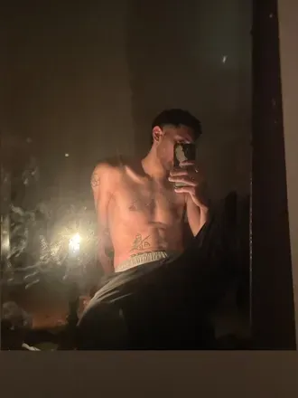 OnlyFans cuenta kariminello avatar 1