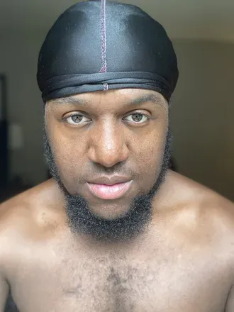 OnlyFans account  throwthesemillz avatar 1