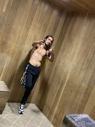 OnlyFans account  btwroxas avatar 1