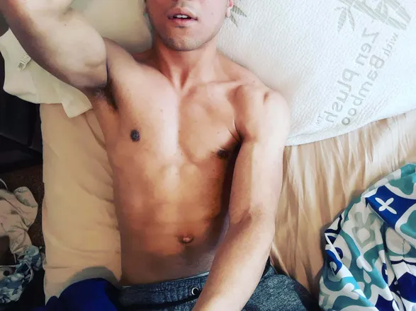 OnlyFans cuenta yung_oni header 2