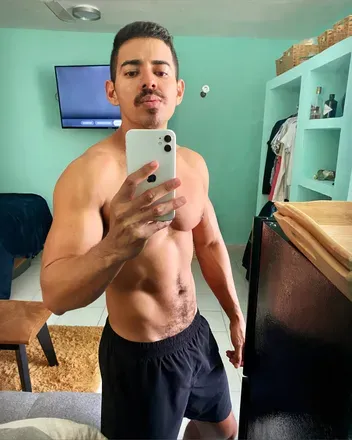 OnlyFans cuenta orlogc18 avatar 1