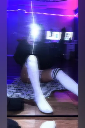 OnlyFans cuenta brattyavii header 2