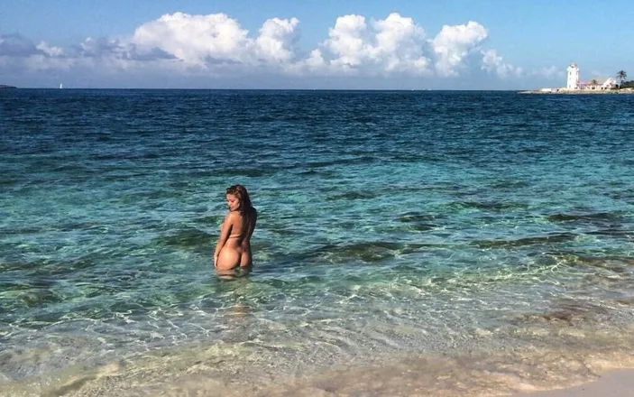 OnlyFans cuenta cassilynn01 header 2