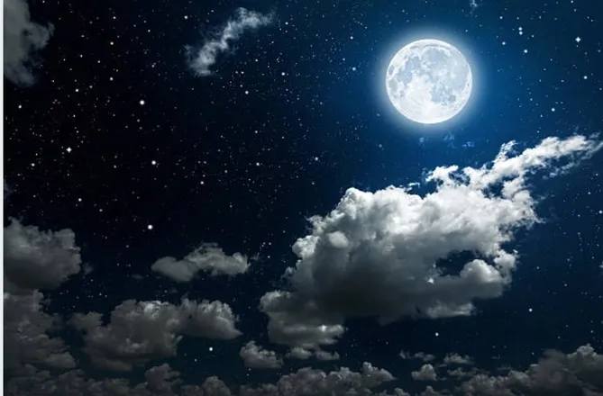 OnlyFans cuenta moonlitmistress header 2