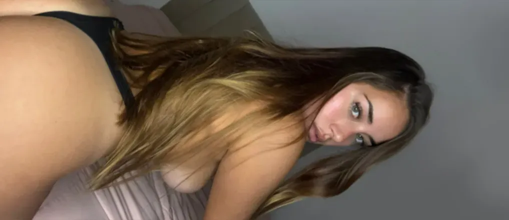 OnlyFans account  ludmiialderete header 2