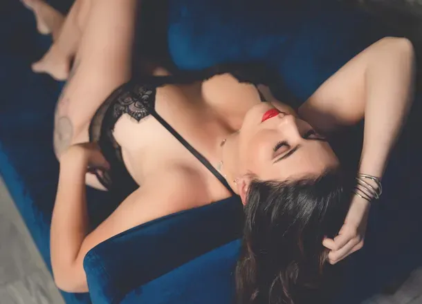 OnlyFans cuenta niki-j avatar 1