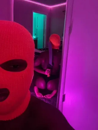OnlyFans account  bikinithebottom avatar 1