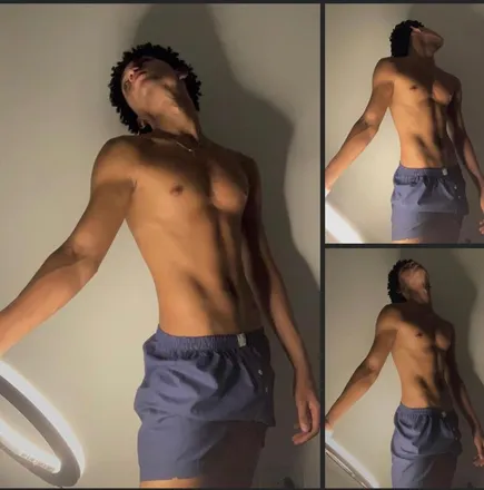OnlyFans cuenta alexken_curly1 header 2