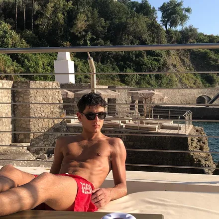 OnlyFans cuenta compareciccio header 2