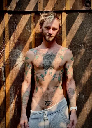 OnlyFans cuenta oneluckyace header 2
