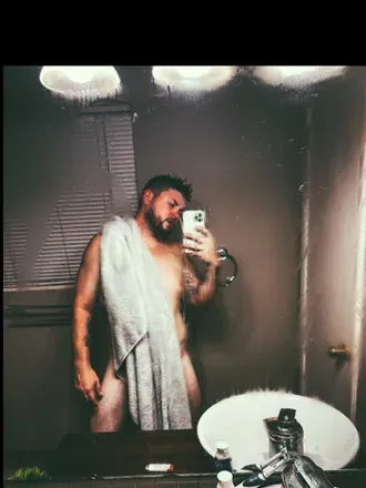 OnlyFans cuenta mdaddy_69 header 2