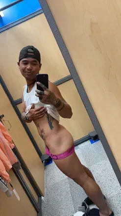 OnlyFans account  bubblebuttlaosboy avatar 1