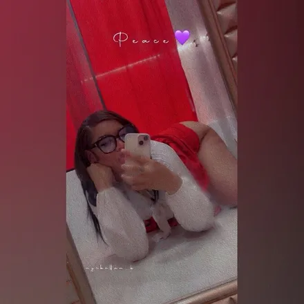 OnlyFans cuenta lemondropbellaaa header 2