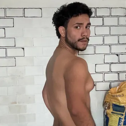 OnlyFans cuenta nakedmemo avatar 1