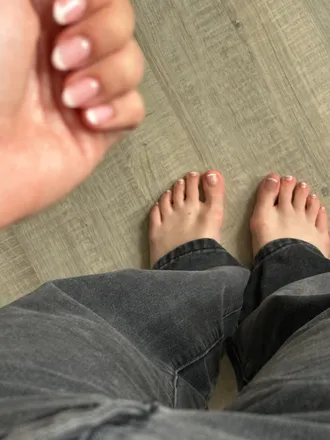 OnlyFans cuenta wigglytoes009 header 2