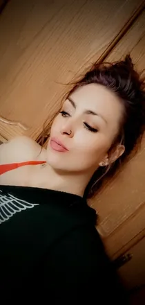 OnlyFans cuenta greeneyes2219 header 2